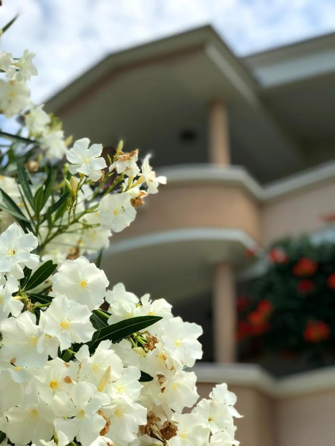 Apartments Kraja Ulcinj Esterno foto